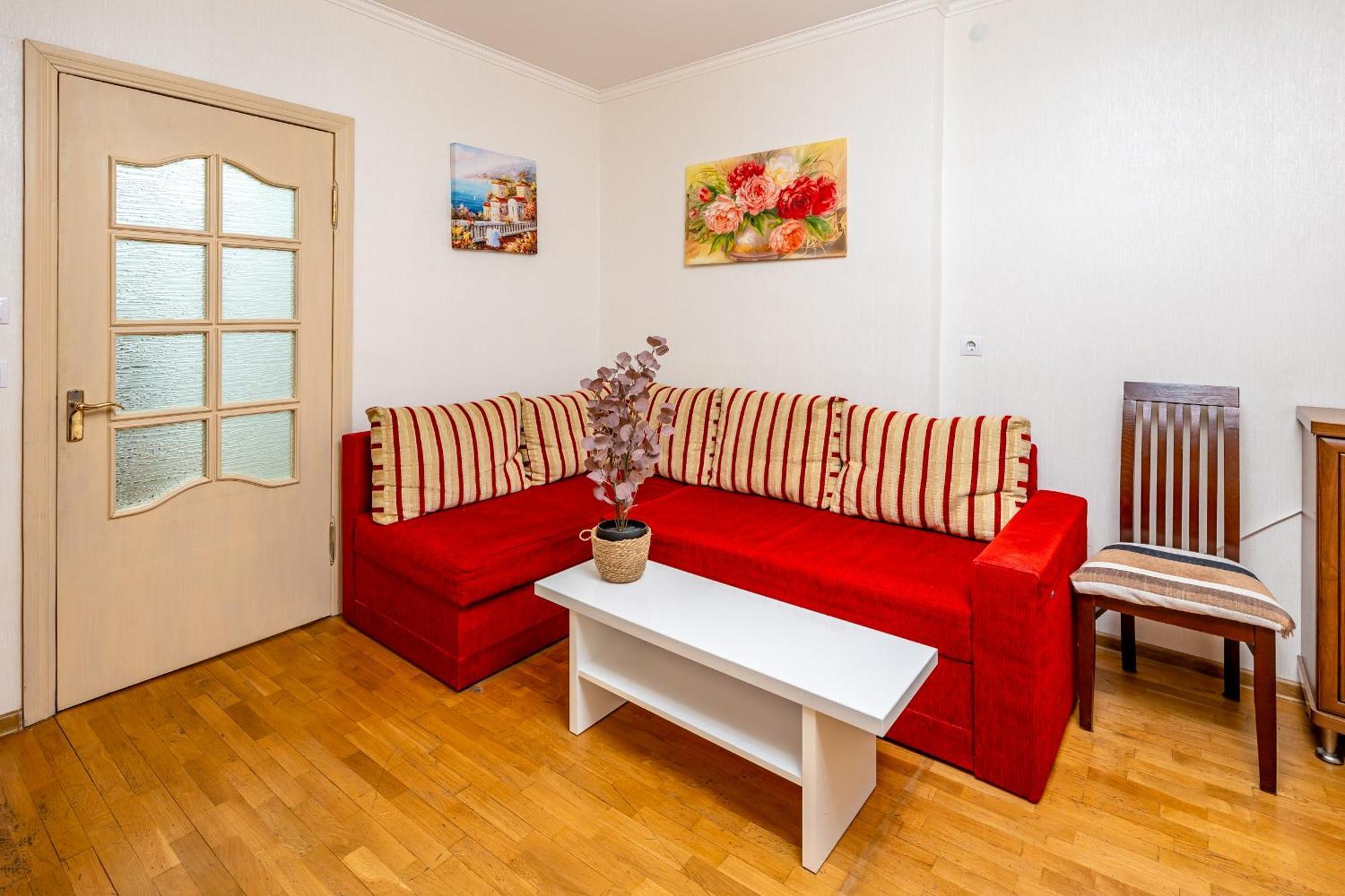 Just Another Comfy Apartment On The Main Squere. 2 Bedrooms, Own Heating, Ac Lviv Exterior photo